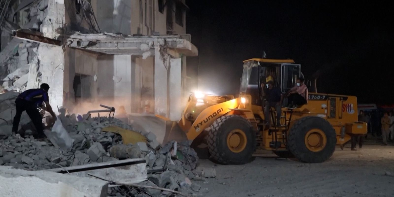 Israel e Irã lançam mais ataques à medida que crise se aprofunda