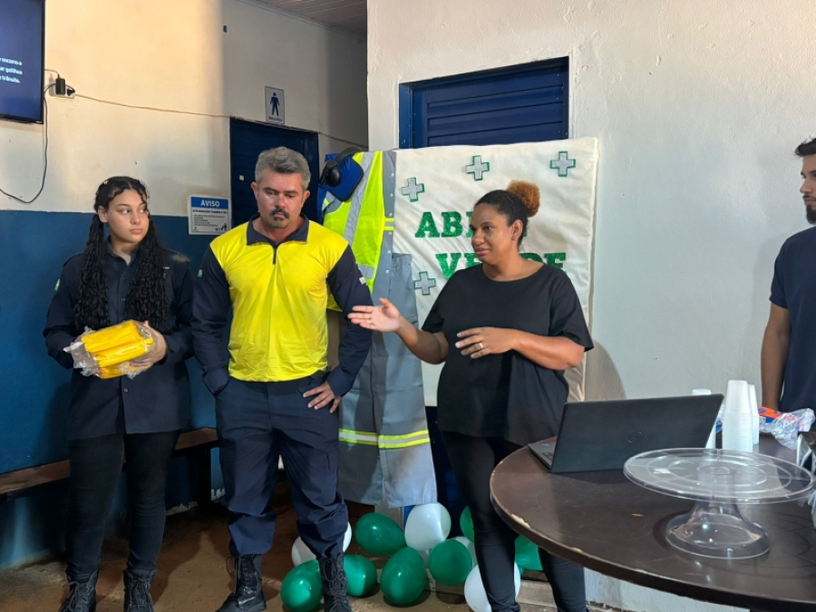 DEMUTRAN promove ação do Abril Verde em Chapadão do Sul