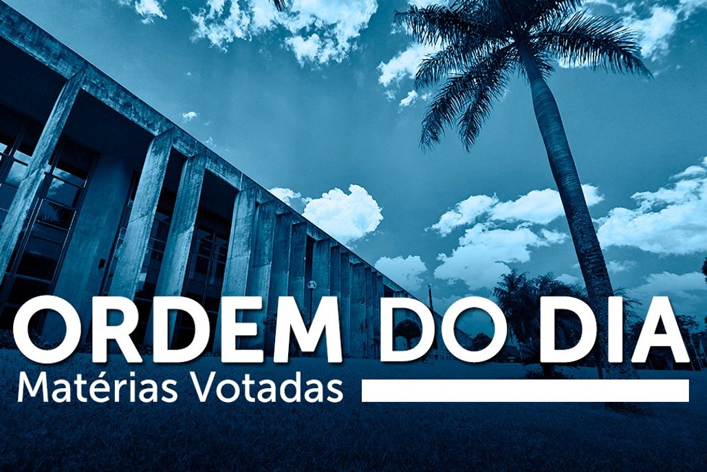 <b> Ordem do Dia:</b> Deputados aprovam projeto que determina divulgação sobre fidelização de contratos
