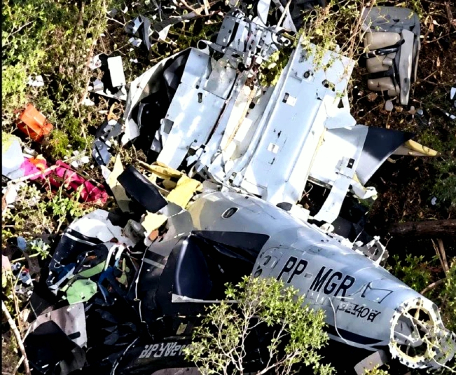 Avião da FAB de Campo Grande localiza helicóptero que levava cantor Rick em SC