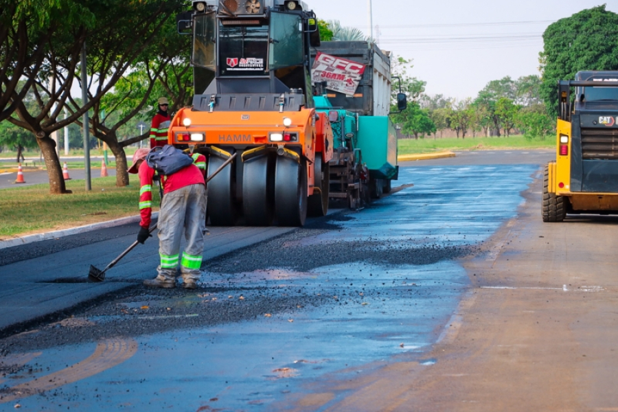 Recapeamento avança para a Rua P14 após conclusão de quatro vias em Chapadão do Sul
