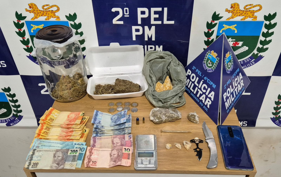 Jovem é preso em Costa Rica com drogas, dinheiro e duas munições
