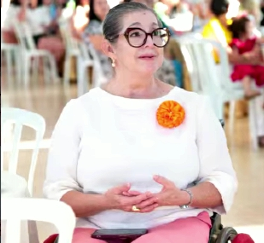 Ex-vereadora Almira apresenta melhora após acidente que atingiu os olhos