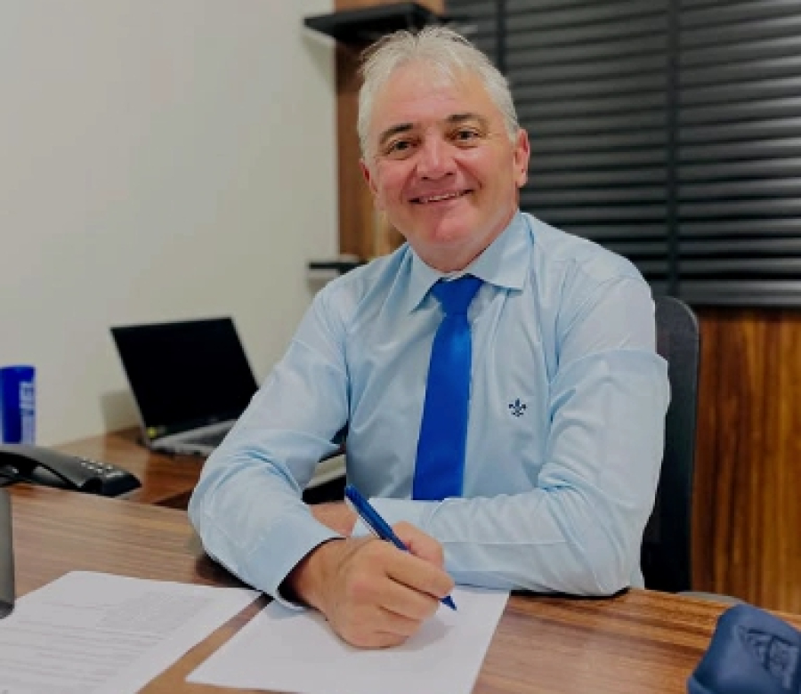 Emerson Sapo é eleito presidente da Câmara de Chapadão do Sul para 2027